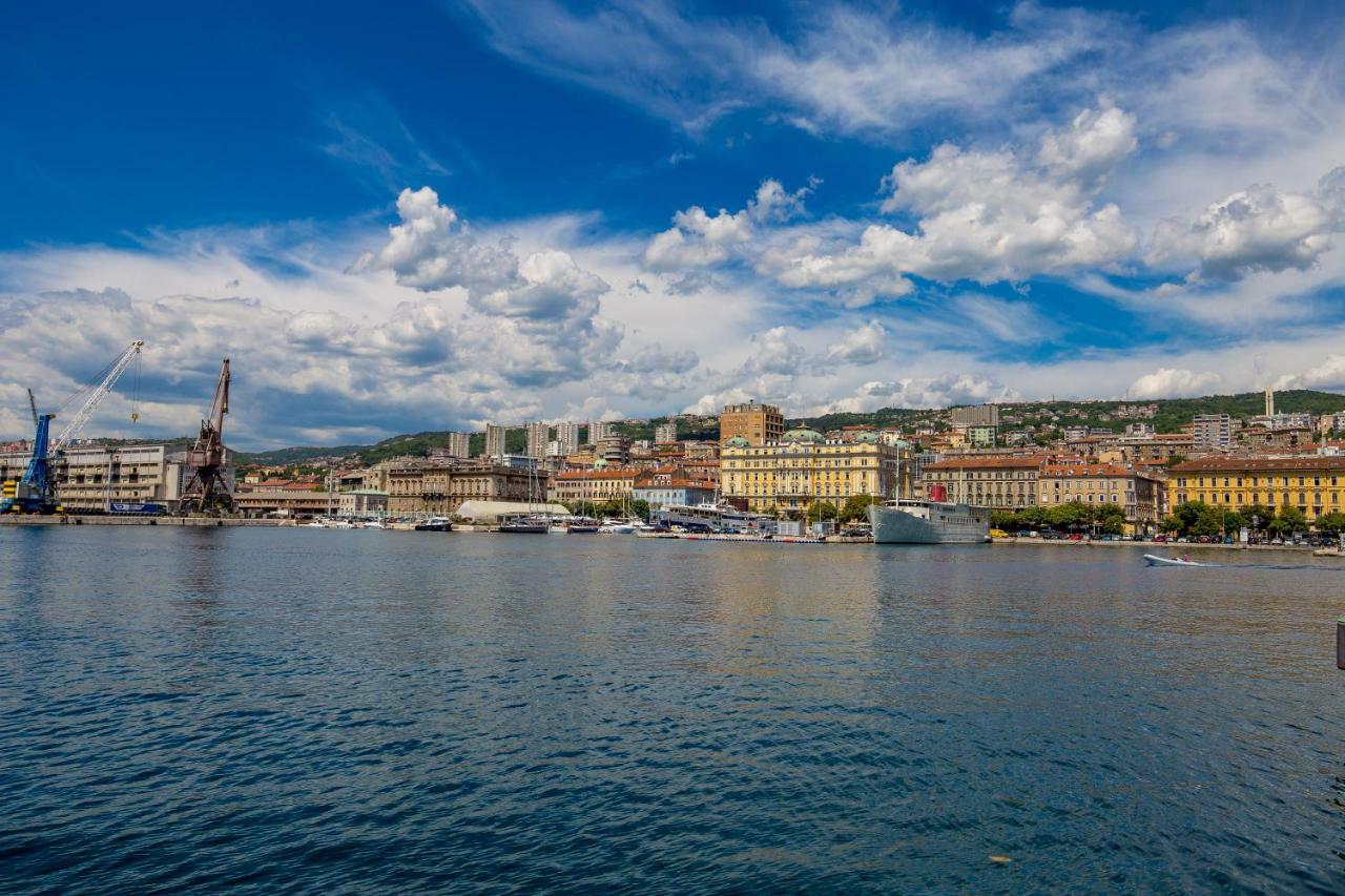 Apartments Paulina Rijeka Exterior photo